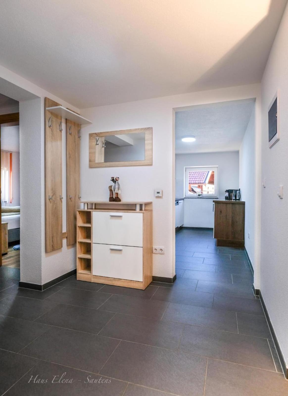 Haus Elena Apartment Sautens Exterior photo